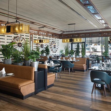 Hotel Ocean Eden Bay (Adults Only) à Spring Rises Extérieur photo Interior of the restaurant