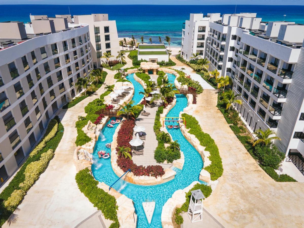 Hotel Ocean Eden Bay (Adults Only) à Spring Rises Extérieur photo Aerial view of the resort