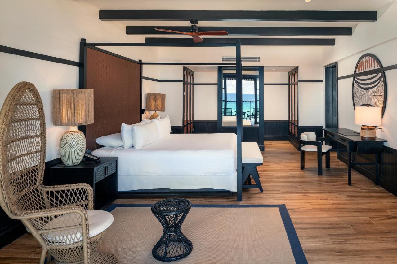 Hotel Ocean Eden Bay (Adults Only) à Spring Rises Extérieur photo A bedroom at the hotel