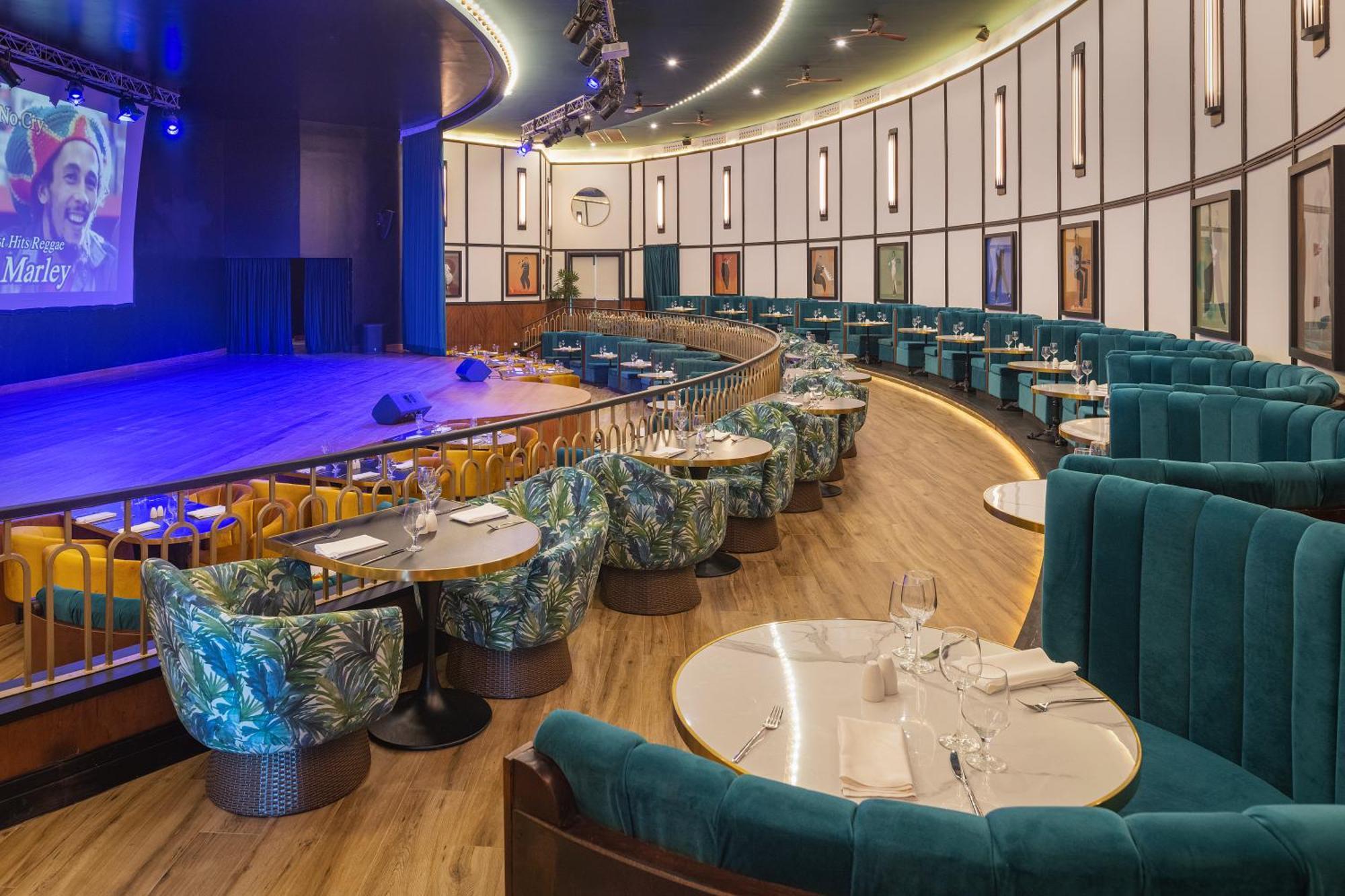 Hotel Ocean Eden Bay (Adults Only) à Spring Rises Extérieur photo The interior of the restaurant